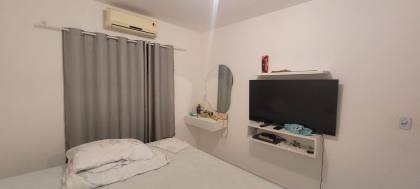 Casa à venda no Conjunto Vila Maria, Porto do Centro