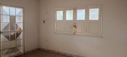 Casa à venda no Centro de Teresina – Próxima à Avenida Miguel Rosa