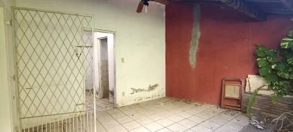 Casa à venda no Centro de Teresina – Próxima à Avenida Miguel Rosa