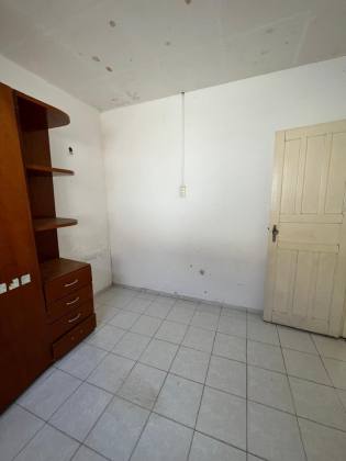Casa à Venda no Monte Castelo, Próxima ao Centro Administrativo