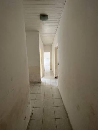 Casa à Venda no Monte Castelo, Próxima ao Centro Administrativo