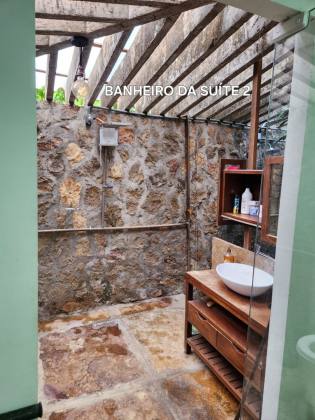 Casa à Venda na Piçarreira, Teresina – 9 Quartos, 3 Suítes e 1.300 m² de Área Total