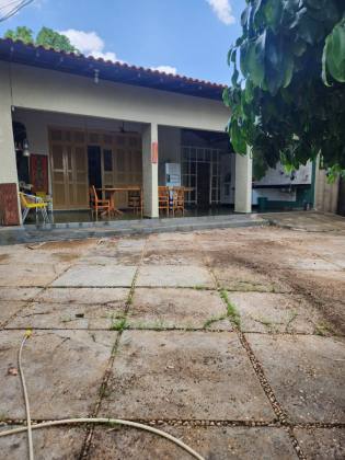 Casa à Venda na Piçarreira, Teresina – 9 Quartos, 3 Suítes e 1.300 m² de Área Total
