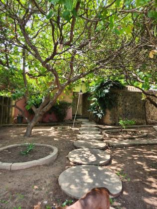 Casa à Venda na Piçarreira, Teresina – 9 Quartos, 3 Suítes e 1.300 m² de Área Total