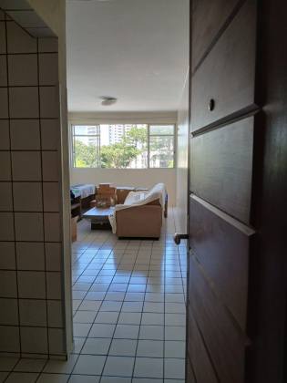 Apartamento à Venda no Condomínio Amadeu Olímpio Cavalcante, Bairro Noivos – Teresina/PI
