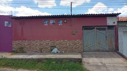 Casa à Venda no Conjunto Residencial Prado Júnior – Bairro Aroeira