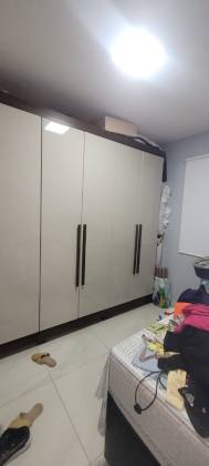 Apartamento à Venda no Condomínio Isadora – 50 m², Reformado e com Móveis Projetados, bairro Cristo Rei