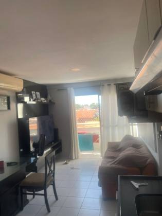 Apartamento à Venda no Condomínio Celso Pinheiro – Cristo Rei, Teresina-PI