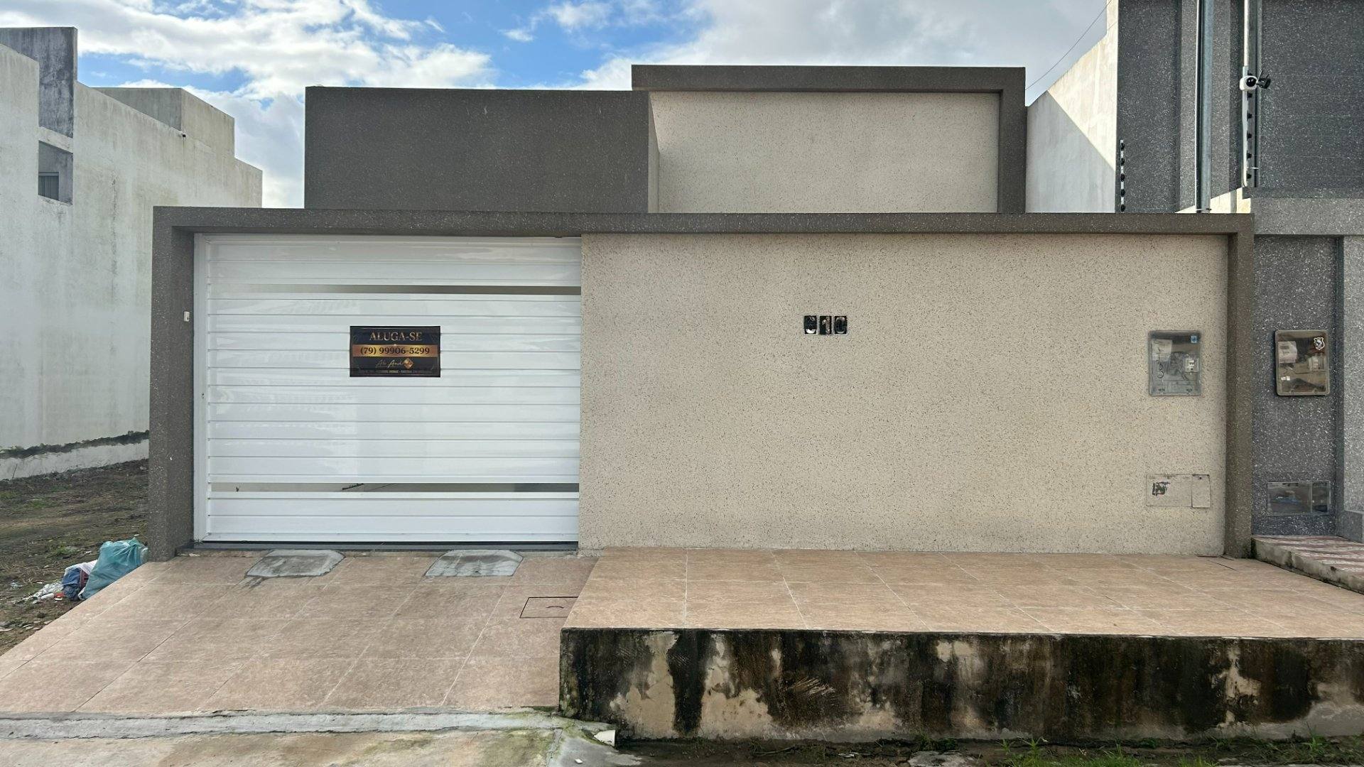 Aluguel de Casa Mobiliada no Lê Corbusier, próximo ao Shopping Peixoto, em Itabaiana