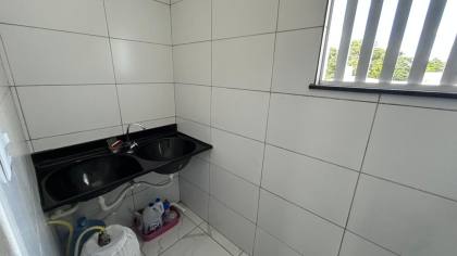 Imóvel mobiliado com piscina no CENTRO de Itabaiana, para residência e/ou comércio, 15 vagas de garagem