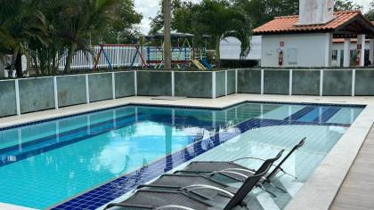 Lote de frente pra piscina no condomínio Portal do Lago, em Itabaiana