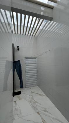 Imóvel de Alto Padrão com 5 quartos 4 suítes no Chiara (Marianga), próximo à Videlli