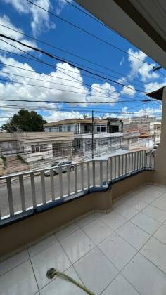 Casa no Centro de Itabaiana com 4 quartos 1 suíte 3 banheiros, e fácil acesso ao comércio.