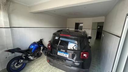 Casa no Centro de Itabaiana com 4 quartos 1 suíte 3 banheiros, e fácil acesso ao comércio.