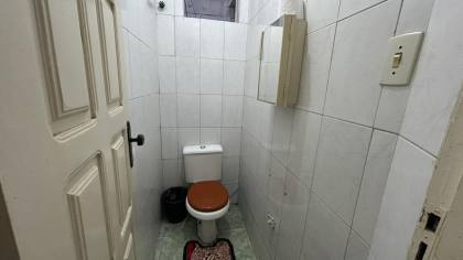 Casa no Centro de Itabaiana com 4 quartos 1 suíte 3 banheiros, e fácil acesso ao comércio.