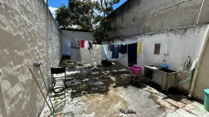 Casa no Centro de Itabaiana com 4 quartos 1 suíte 3 banheiros, e fácil acesso ao comércio.