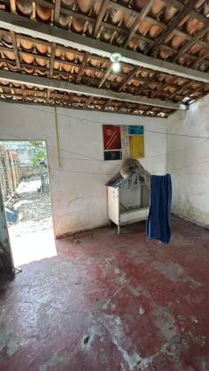 Casa no Centro de Itabaiana com 4 quartos 1 suíte 3 banheiros, e fácil acesso ao comércio.
