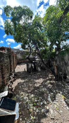 Casa no Centro de Itabaiana com 4 quartos 1 suíte 3 banheiros, e fácil acesso ao comércio.