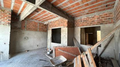 Casa em construção com 3 quartos 1 suítes em Itabaiana