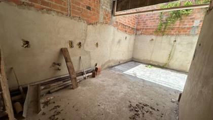 Casa em construção com 3 quartos 1 suítes em Itabaiana