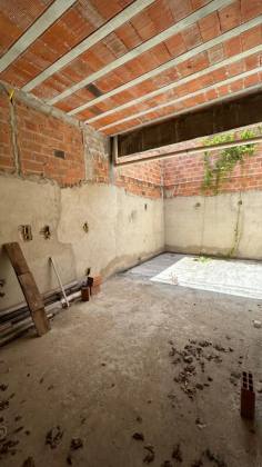 Casa em construção com 3 quartos 1 suítes em Itabaiana
