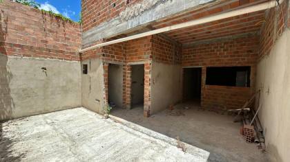 Casa em construção com 3 quartos 1 suítes em Itabaiana