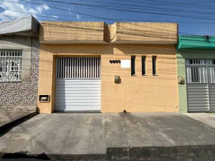 Casa no Bairro Serrano em Itabaiana/SE