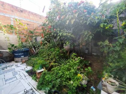 Casa com 2 quartos no bairro do Shopping Peixoto em Itabaiana/SE