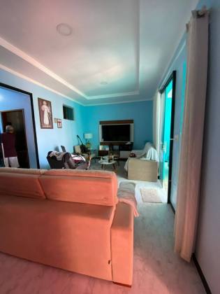 Casa perto do shopping Peixoto com 3 quartos 2 suítes no bairro Oviedo Teixeira (Lê Corbusier) em Itabaiana