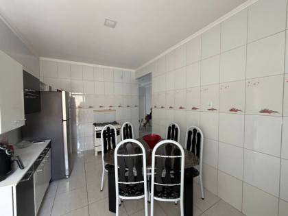 Casa com, 3 quartos bem distribuídos, 1 suíte, e muito mais! No bairro São Cristóvão (Próximo à Kell pizza) em Itabaiana