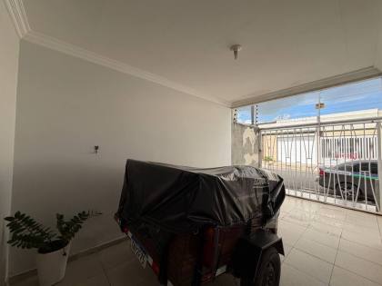 Casa com, 3 quartos bem distribuídos, 1 suíte, e muito mais! No bairro São Cristóvão (Próximo à Kell pizza) em Itabaiana