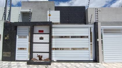 Casa Ampla no São Manoel | Excelente Iluminação Natural com 3 quartos, 2 banheiro e 1 suíte em Itabaiana