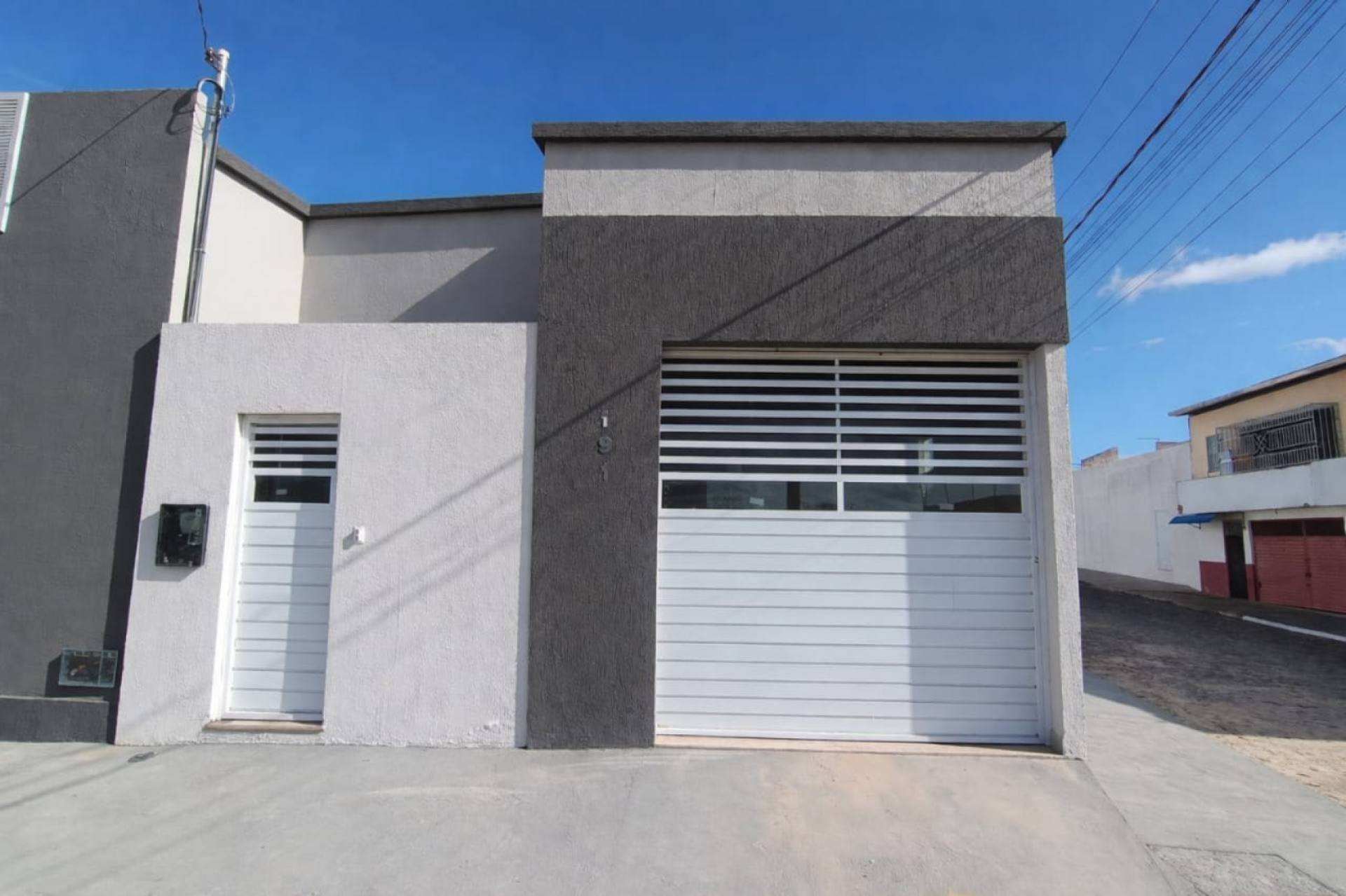 Casa perto do shopping Peixoto com 3 quartos 1 suítes no bairro Oviedo Teixeira (Lê Corbusier) em Itabaiana
