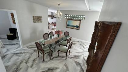 Casa de Alto Padrão no Condomínio Chiara Lubich, com 3 quartos, 2 suítes, e muito mais. Itabaiana/SE