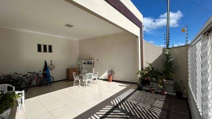 Casa financiável, com: 3 quartos, 1 suíte com closet, e muito mais! No bairro São Cristóvão em Itabaiana