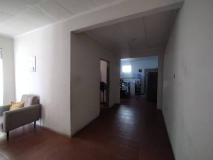 Casa com 3 quartos, e bem localizada no bairro Rotary Club em Itabaiana
