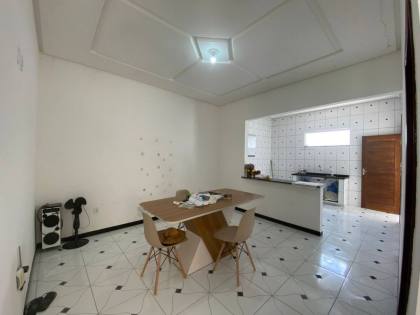 Casa com piscina, e varanda gourmet, em Itabaiana no Povoado Poções.