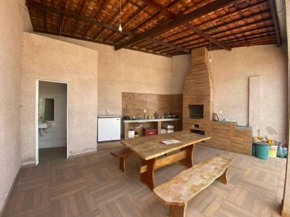 Casa com piscina, e varanda gourmet, em Itabaiana no Povoado Poções.