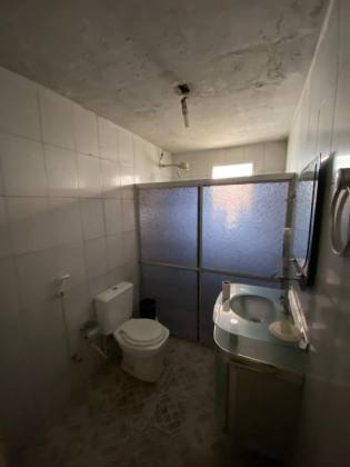 Casa com excelente localização, no Centro de Itabaiana.