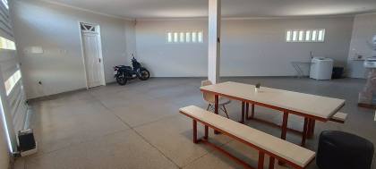 Imóvel com 3 quartos, 1 suíte, e garagem ideal para comércio. -No bairro Sitio Porto/Itabaiana/SE