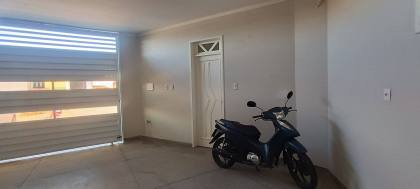 Imóvel com 3 quartos, 1 suíte, e garagem ideal para comércio. -No bairro Sitio Porto/Itabaiana/SE