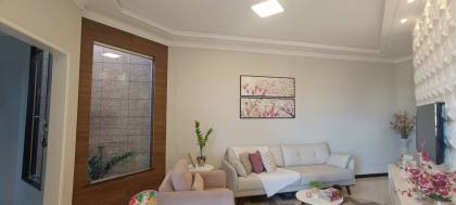 Imóvel com 3 quartos, 1 suíte, e garagem ideal para comércio. -No bairro Sitio Porto/Itabaiana/SE