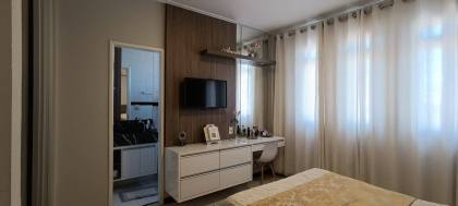 Imóvel com 3 quartos, 1 suíte, e garagem ideal para comércio. -No bairro Sitio Porto/Itabaiana/SE