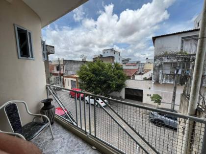 Imóvel com: 3 quartos, 1 suíte e garagem com 8 vagas! no Bairro Serrano - Itabaiana/SE