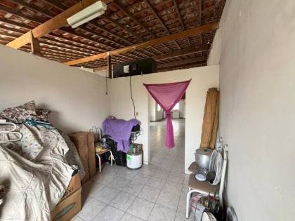 Imóvel com: 3 quartos, 1 suíte e garagem com 8 vagas! no Bairro Serrano - Itabaiana/SE