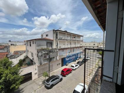 Imóvel com: 3 quartos, 1 suíte e garagem com 8 vagas! no Bairro Serrano - Itabaiana/SE