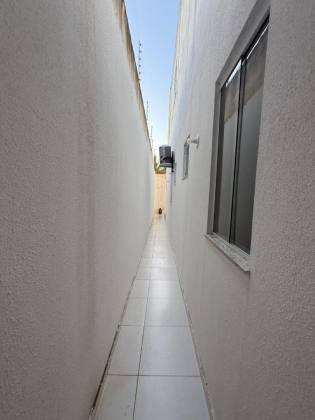 Imóvel com 2 pavimentos no bairro do Chiara - Itabaiana/SE