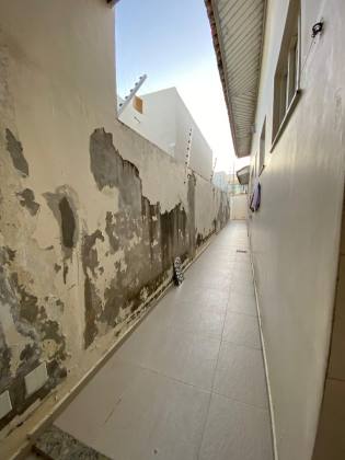 Imóvel próximo ao Atakarejo, com 4 quartos, 325m2, área central de Itabaiana