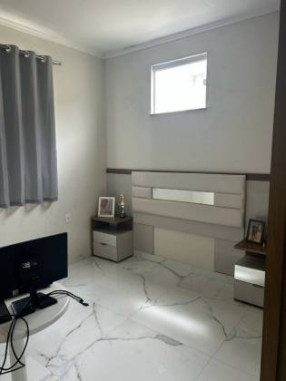 Casa Luxuosa com garagem para caminhão em Itabaiana próxima ao posto São Jorge