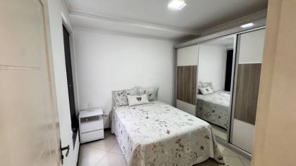 Casa com: 3 quartos, 1 suíte, e muito mais! Na região do Chiara Lubich, próximo a igreja Santa Clara em Itabaiana.